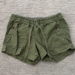 The North face Olive Green Women's Drawstring Casual Shorts Sz S